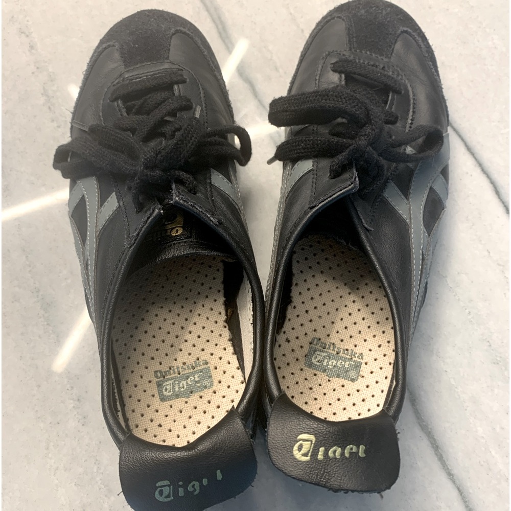 Onitsuka Tiger ASICS black sneakers with grey stripes. Size 7